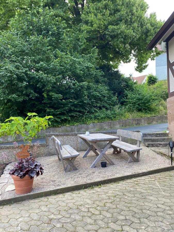 Haus Lindenteichblick Apartment Atzenhausen Bagian luar foto